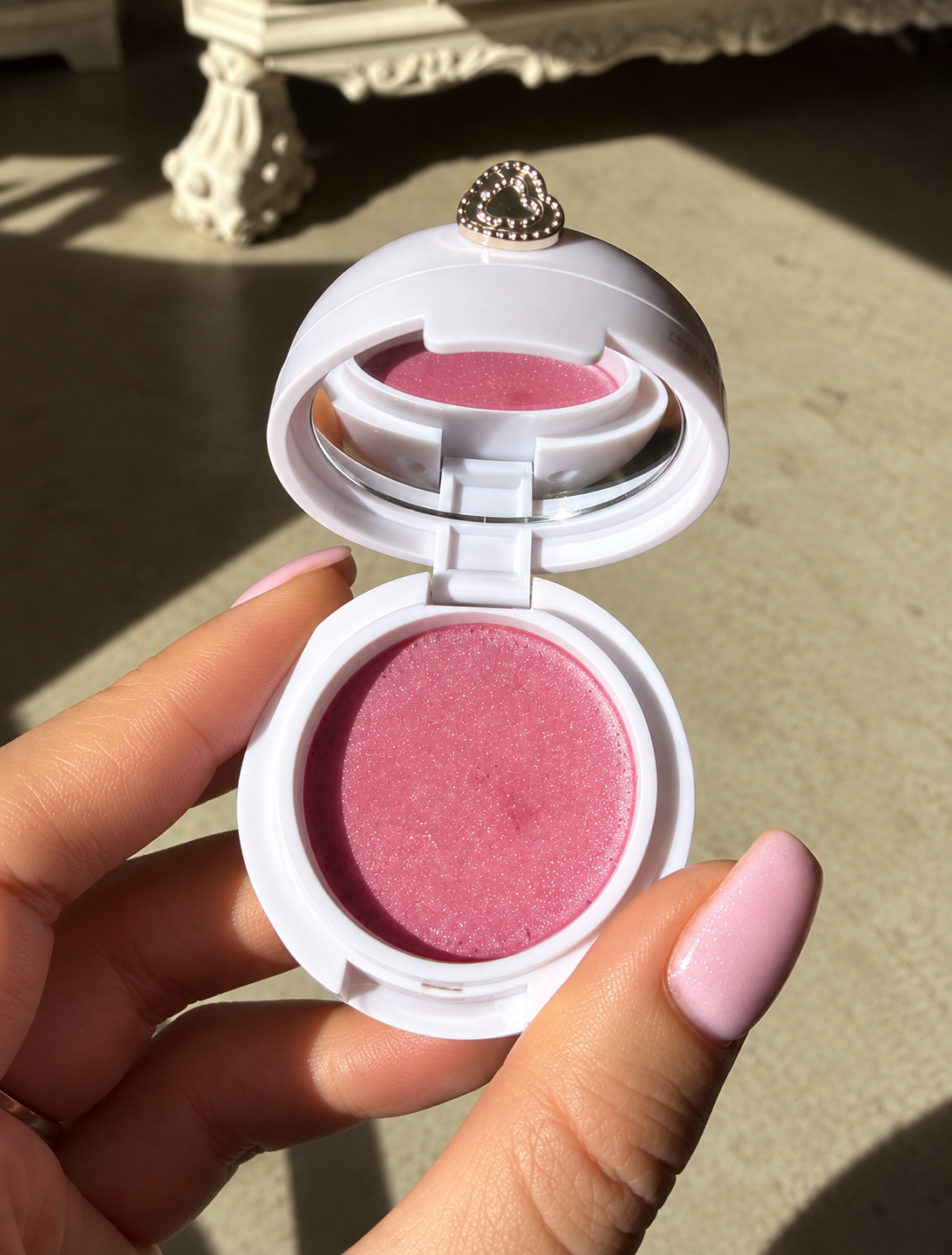 Baume satiné en pot - Rose Bonbon - Soin à lèvres teinté – Image 2