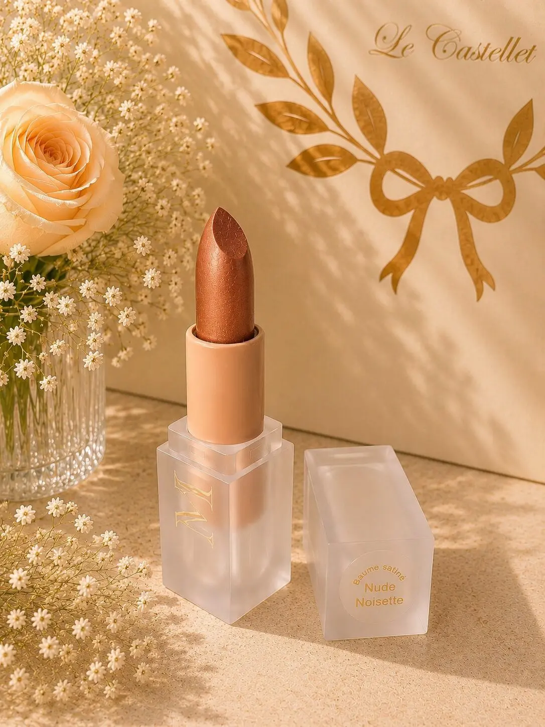 Baume à lèvres naturel couleur noisette satiné